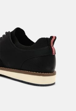 Pier One excellente qualité Chaussures à lacets derbies et richelieus rond homme 15 Pier One excellente qualité Chaussures à lacets derbies et richelieus rond homme -Promos Pier One Boutique 7e8b70ef97c44fbda002d38b4410c148