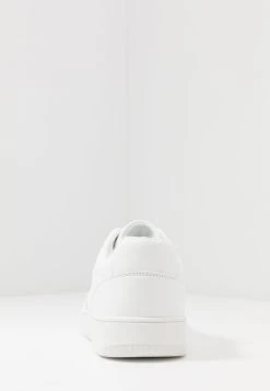 Prix Cassé Pier One Baskets basses baskets & sneakers rond homme 12 Prix Cassé Pier One Baskets basses baskets & sneakers rond homme -Promos Pier One Boutique 7fde0da0797a4179bfb357dfa30a3d3b