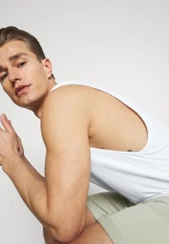 Prix Légers Pier One Débardeur t-shirts col rond homme -Promos Pier One Boutique 80bdd5b0eb004e1cb2855df9ef7a8907