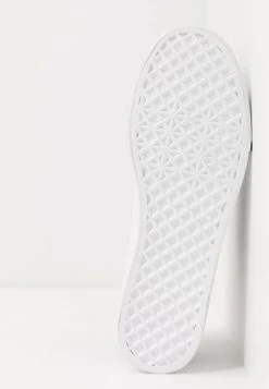 Prix Dégriffé Pier One UNISEX - Baskets basses baskets & sneakers rond -Promos Pier One Boutique 80ebefdac75446b0ac93aa77639e0b44