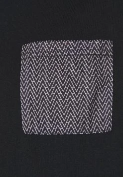 Pier One Prix Malin T-shirt imprimé t-shirts col rond homme 13 Pier One Prix Malin T-shirt imprimé t-shirts col rond homme -Promos Pier One Boutique 813c1da9ea304767addb1af992cc0f89