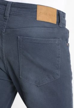 Prix Préférentiel Pier One COLOURED BARON - Jean slim jeans normale homme 11 Prix Préférentiel Pier One COLOURED BARON - Jean slim jeans normale homme -Promos Pier One Boutique 8190d0381c3340488df2e1b56401ad3b