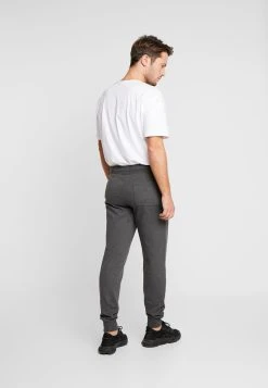 Excellente qualité Pier One Pantalon de survêtement pantalons haute homme -Promos Pier One Boutique 81c5eaba151144dfb006633c8d8e29f0