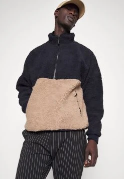 Pier One excellente qualité Sweat polaire sweats & hoodies col camionneur homme 12 Pier One excellente qualité Sweat polaire sweats & hoodies col camionneur homme -Promos Pier One Boutique 839cc28e09d5468b9aa475c90729f50e