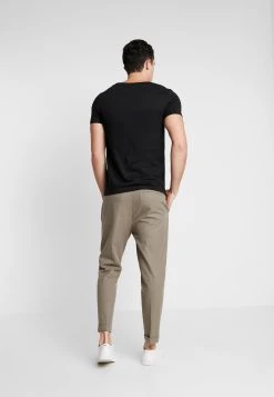 Pier One Prix Préférentiel T-shirt basique t-shirts encolure large ronde homme -Promos Pier One Boutique 83b916fdf5444d9ba8380d809f888082