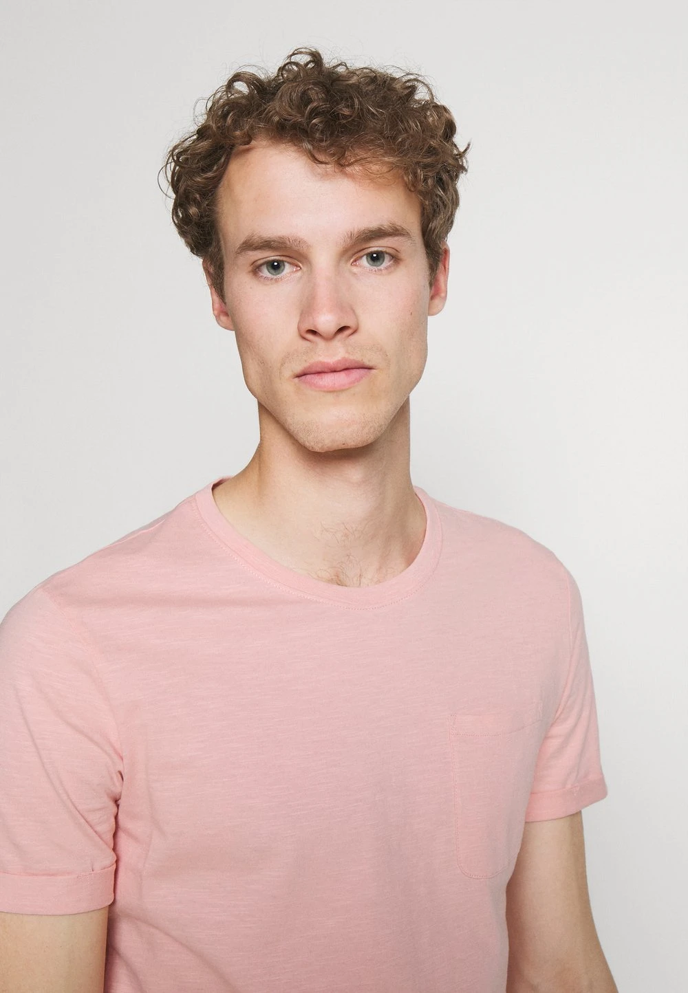 Pier One Assurance De l’Authenticité T-shirt basique t-shirts col rond homme 6 Pier One Assurance De l’Authenticité T-shirt basique t-shirts col rond homme – Image 4