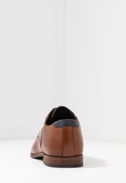 Pier One LEATHER - Derbies & Richelieus En Remise chaussures de ville rond homme -Promos Pier One Boutique 85ed4a4ce90d47708a459aa5a2949103