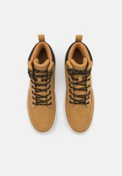 Pier One Baskets montantes Qualité garantie 100% baskets & sneakers rond homme -Promos Pier One Boutique 86a308e03bc340b88f17f6678beb1692