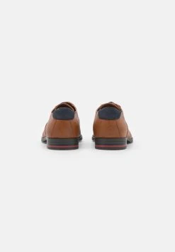 Faible Prix Pier One Derbies chaussures de ville rond homme -Promos Pier One Boutique 872a7876bb1f4032891b68943dda6429