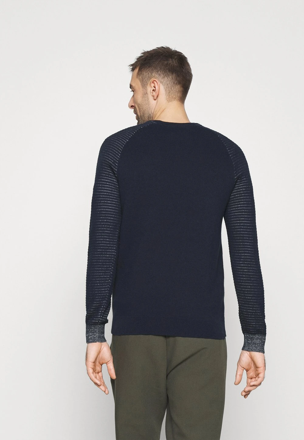 Pier One Pullover Prix Accessible pulls et gilets col rond homme 5 Pier One Pullover Prix Accessible pulls et gilets col rond homme – Image 3