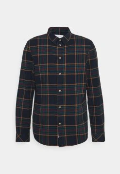 Pier One TARTAN SHIRT - Chemise Faible Prix chemises col kent homme 12 Pier One TARTAN SHIRT - Chemise Faible Prix chemises col kent homme -Promos Pier One Boutique 88344dc838c54c18bf4460c57d13ef5f