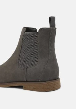 Pier One Bottines - grey Marchandise de première qualité bottes rond homme 16 Pier One Bottines - grey Marchandise de première qualité bottes rond homme -Promos Pier One Boutique 8adc3e0b8b2c4ddf8fbad6daba17a5ca