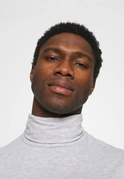 Pier One T-shirt à manches longues Un Tarif Préférentiel t-shirts & polos col roulé homme -Promos Pier One Boutique 8c84b3b393ad43e1b353ea24942d7d53