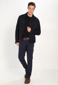 Pier One Prix Incroyables Pullover pulls et gilets col rond homme 14 Pier One Prix Incroyables Pullover pulls et gilets col rond homme -Promos Pier One Boutique 8dc46f5e260841f1b540590a7499dc58