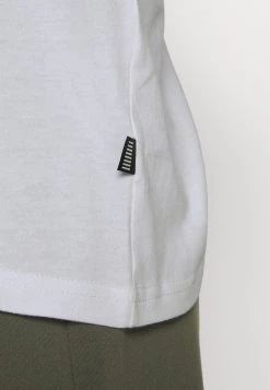 Pier One T-shirt basique Bonne Qualité t-shirts col rond homme -Promos Pier One Boutique 8ebc0a42ec8641ada39deddb5d50c34c