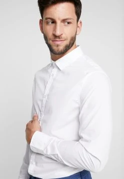 Pier One 2 PACK - Chemise classique Prix Usine costumes & cravates col kent homme -Promos Pier One Boutique 904cef72816b425da821170568e562cd