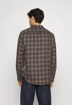 Pier One Chemise Prix Aimable chemises col kent homme -Promos Pier One Boutique 90780aa8a8444851bde2f35d935794a6