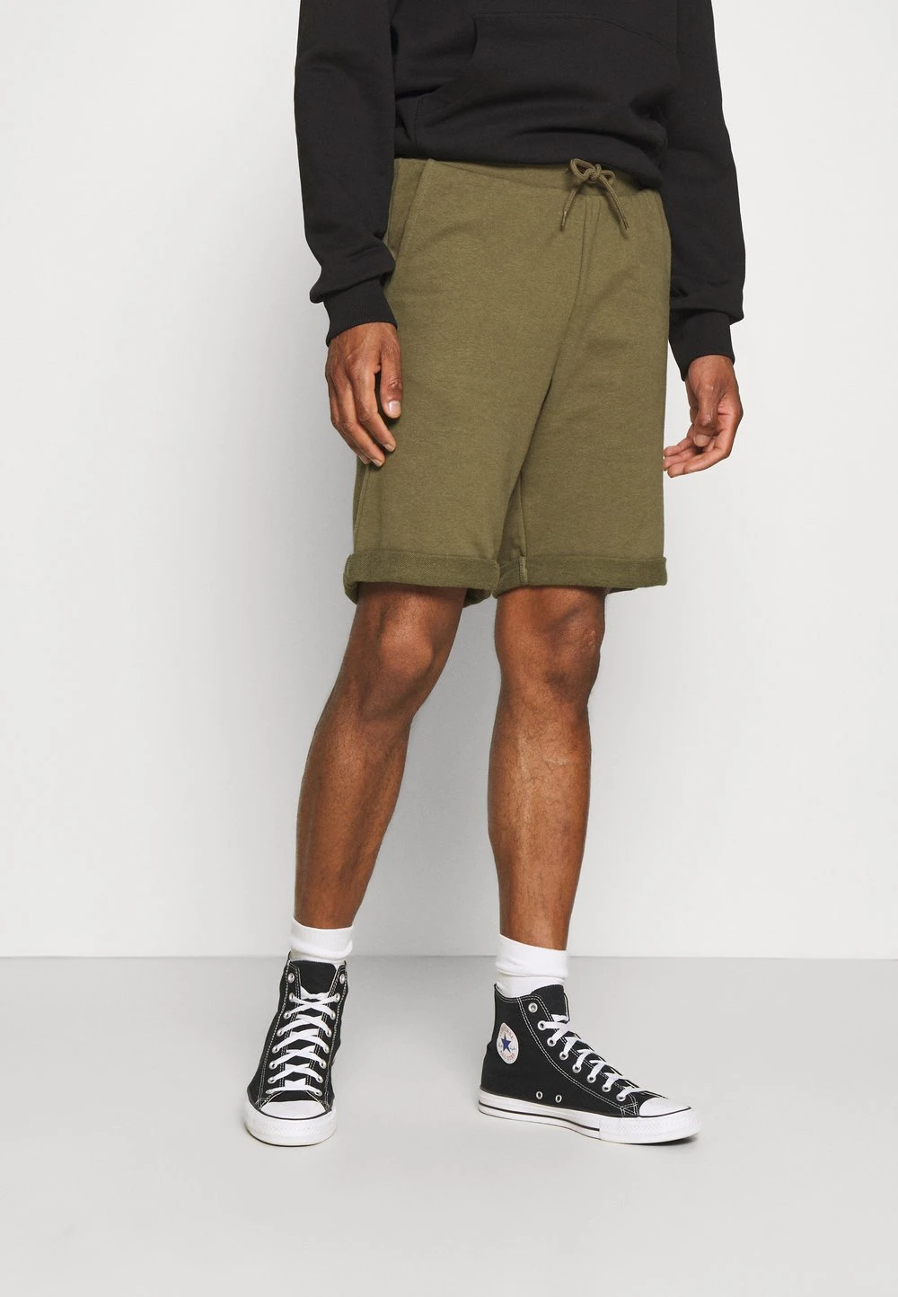 Pier One Un Tarif Préférentiel Pantalon de survêtement shorts normale homme 3 Pier One Un Tarif Préférentiel Pantalon de survêtement shorts normale homme