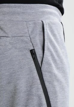 Pier One Pantalon de survêtement Prix d’Amis pantalons haute homme -Promos Pier One Boutique 945c619f1e5c46c6a04b229d5a4d93f9