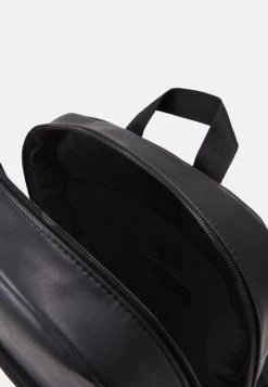 Pier One Prix Imbattable UNISEX - Sac à dos sacs compartiment pour pc portable 10 Pier One Prix Imbattable UNISEX - Sac à dos sacs compartiment pour pc portable -Promos Pier One Boutique 960a39448abf482aa9ef216b95dbad94