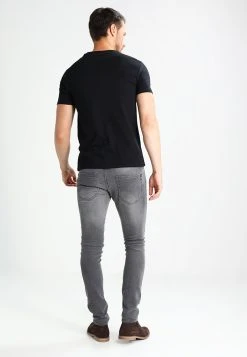 Prix Cassé Pier One T-shirt basique t-shirts col rond homme 23 Prix Cassé Pier One T-shirt basique t-shirts col rond homme -Promos Pier One Boutique 986416f3e81f4399a4473036c21acde4