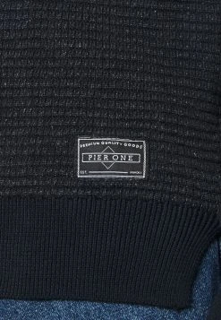 Pier One Pullover Un Tarif Préférentiel pulls et gilets col rond homme -Promos Pier One Boutique 9aeb73296655414995ffab721dbd6bf8