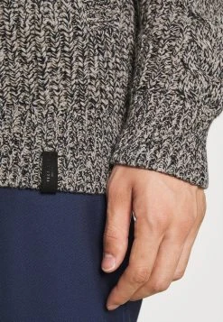 Qualité Fiable Pier One Gilet pulls & gilets col officier homme -Promos Pier One Boutique 9b0d342e85a5460da0d8a5df1be4fa59