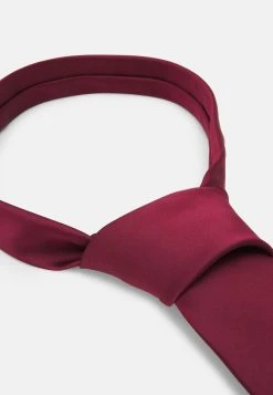 Discount En Ligne Pier One SET - Cravate pochettes de costume carreaux homme 16 Discount En Ligne Pier One SET - Cravate pochettes de costume carreaux homme -Promos Pier One Boutique 9badd9ece8784eca96d88af7d01f4adb