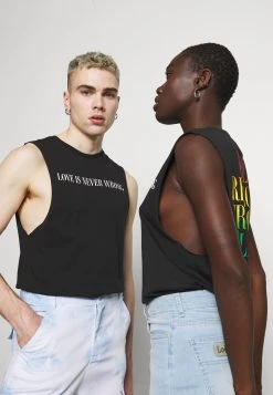 Pier One PRIDE - Débardeur Prix Sympa t-shirts col rond homme 11 Pier One PRIDE - Débardeur Prix Sympa t-shirts col rond homme -Promos Pier One Boutique 9c57498c2b604846a2986751ae2630bd