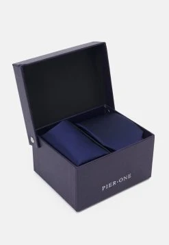 50% Off De Vente Pier One SET - Mouchoir de poche pochettes de costume couleur unie homme -Promos Pier One Boutique 9c797ea09e4149ef8558da7e92cdb801