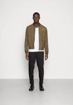 Prix Préférentiel Pier One 3 PACK - T-shirt basique t-shirts col en v homme