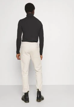 Pier One Discount En Ligne Pantalon de survêtement pantalons normale homme 17 Pier One Discount En Ligne Pantalon de survêtement pantalons normale homme -Promos Pier One Boutique 9e71ae2e5e124c8e8c715f1bb1ad16d0