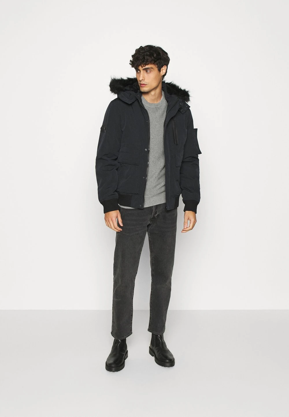 Pier One Pullover Vendre pulls et gilets col rond homme 4 Pier One Pullover Vendre pulls et gilets col rond homme – Image 2