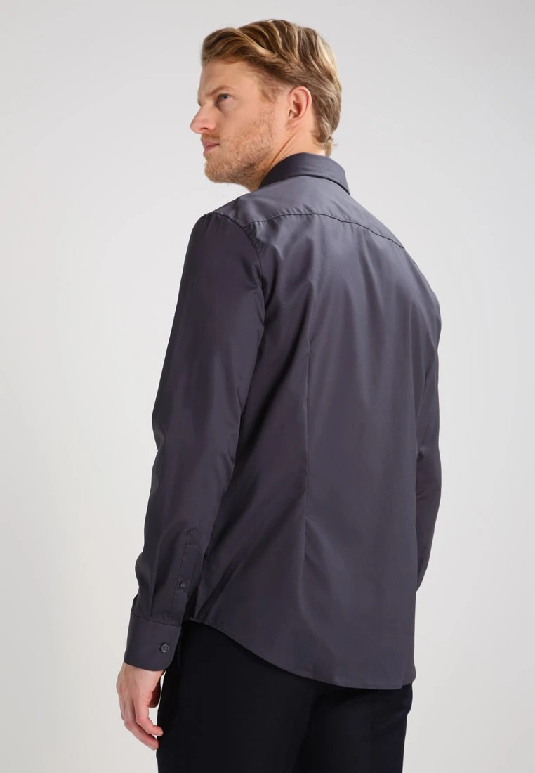 Pier One Chemise classique Prix Aimable costumes col kent homme 5 Pier One Chemise classique Prix Aimable costumes col kent homme – Image 3