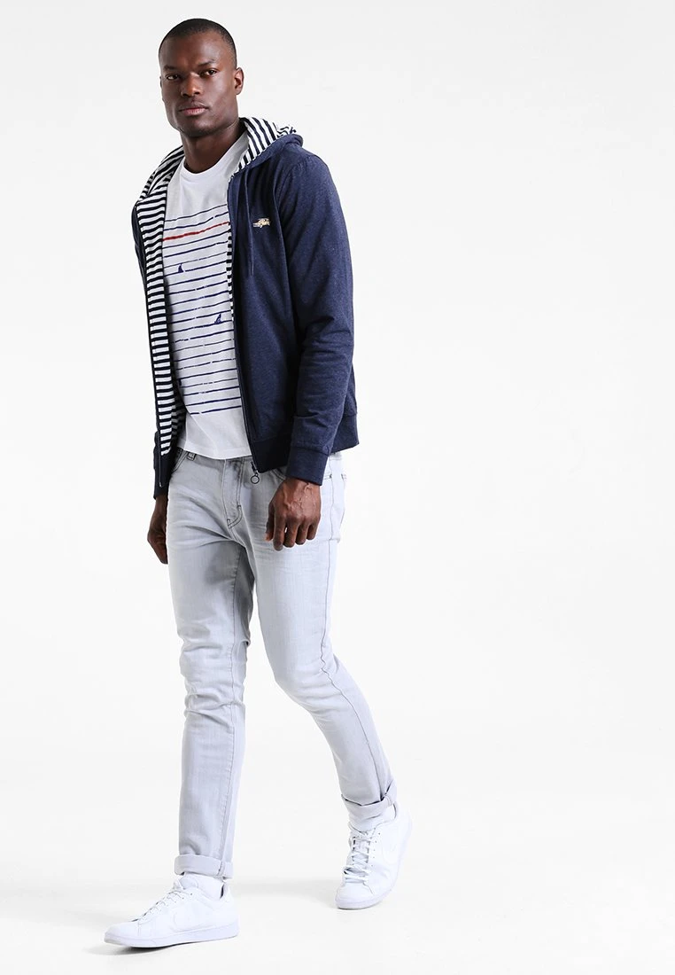 Prix Gelé Pier One T-shirt imprimé t-shirts & polos col rond homme 4 Prix Gelé Pier One T-shirt imprimé t-shirts & polos col rond homme – Image 2