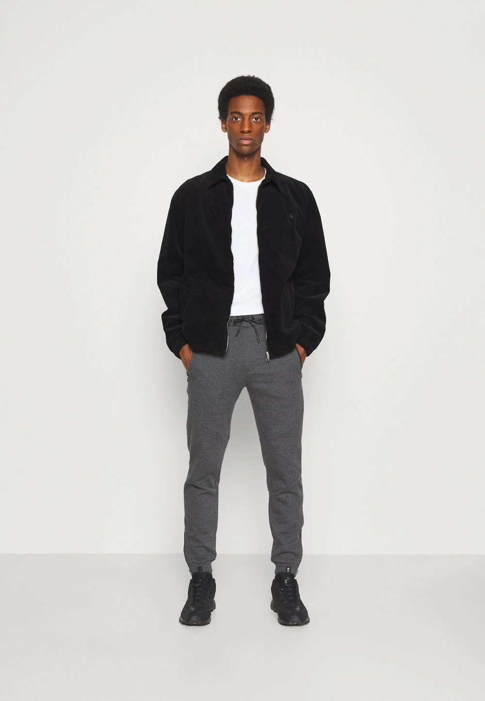 Pier One Bas Prix Pantalon de survêtement pantalons normale homme 4 Pier One Bas Prix Pantalon de survêtement pantalons normale homme – Image 2