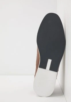 Bonne Qualité Pier One Chaussures à lacets derbies et richelieus rond homme -Promos Pier One Boutique a0c25a60494c46728b0775e11baa2be4