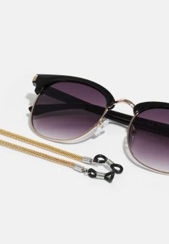 Pier One Soldes CHAIN UNISEX SET - Lunettes de soleil trapèze -Promos Pier One Boutique a311c641fa3c433f92f19a2251d1e649