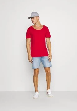 Pier One T-shirt basique Prix Favorable t-shirts encolure large ronde homme 17 Pier One T-shirt basique Prix Favorable t-shirts encolure large ronde homme -Promos Pier One Boutique a797f27c9c5d4eb29012763e090d15a4