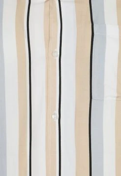 Pier One Chemise Prix Allégé chemises col revers homme -Promos Pier One Boutique a8c3716e09074fbe8b81a7d284885971