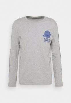 Bas Prix Pier One T-shirt à manches longues t-shirts col rond homme -Promos Pier One Boutique a948d18fc6fe4b52b889547c4d15a6be