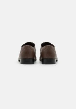 Pier One Derbies Meilleure qualité chaussures de ville rond homme 10 Pier One Derbies Meilleure qualité chaussures de ville rond homme -Promos Pier One Boutique abdc4fa5e3bf4be1ad9fbe74eb9ba45f