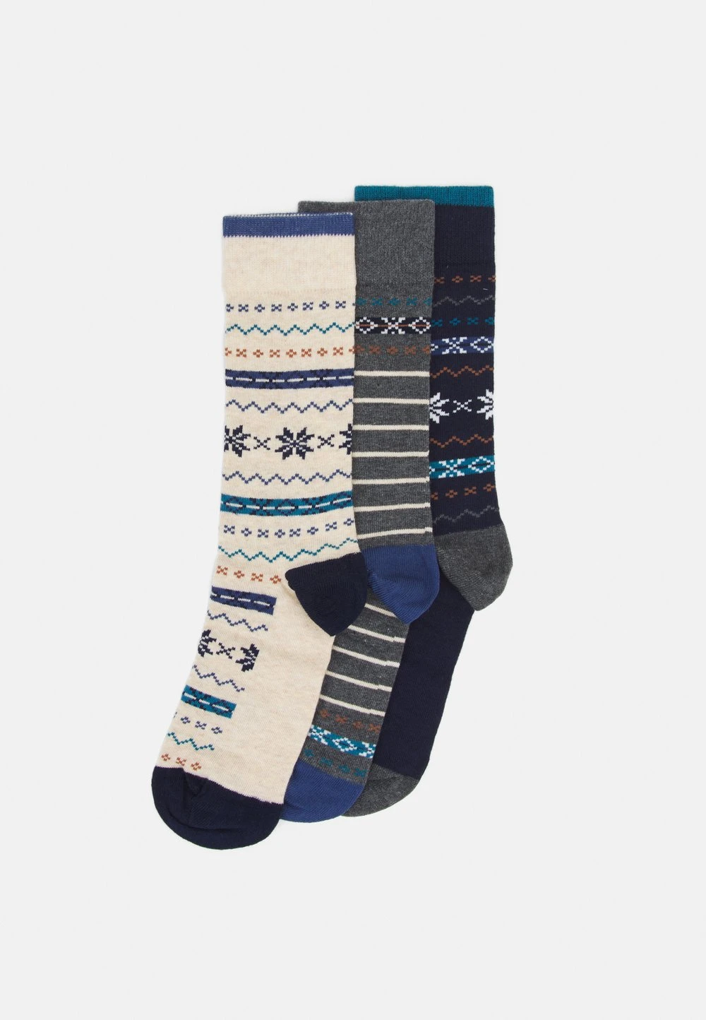 Pier One 3 PACK - Chaussettes Pas Cher sous-vêtements rayures homme 3 Pier One 3 PACK - Chaussettes Pas Cher sous-vêtements rayures homme
