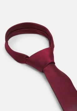 Pier One Réduction SET - Mouchoir de poche pochettes de costume couleur unie homme 19 Pier One Réduction SET - Mouchoir de poche pochettes de costume couleur unie homme -Promos Pier One Boutique aed09475b193478794156dbb9c240258