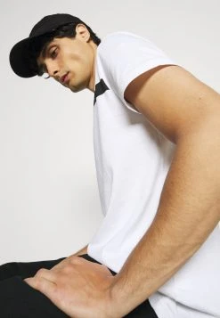 Pier One Prix Incroyables T-shirt imprimé t-shirts col rond homme -Promos Pier One Boutique af511909bef544a8a604cc50860b9668