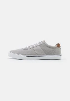 Prix Dégriffé Pier One UNISEX - Baskets basses sneakers rond