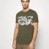 Pier One T-shirt imprimé Prix Aimable t-shirts col rond homme 1 Pier One T-shirt imprimé Prix Aimable t-shirts col rond homme -Promos Pier One Boutique afdc0602b7da493fb522fa08ebd7c803