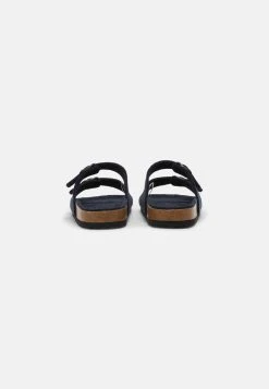 Pier One En Remise UNISEX - Mules sandales et tongs ouvert 13 Pier One En Remise UNISEX - Mules sandales et tongs ouvert -Promos Pier One Boutique b04b72555bdf4bab9355f5d86c755d83