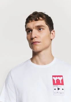 Pier One Meilleur Prix Garanti T-shirt imprimé t-shirts col rond homme -Promos Pier One Boutique b30a59e326594b5195913050c4312820