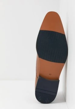 Pier One Prix Accessible LEATHER - Mocassins chaussures de ville carré homme -Promos Pier One Boutique b33620ba8ab547529ee32df8e71ecc15